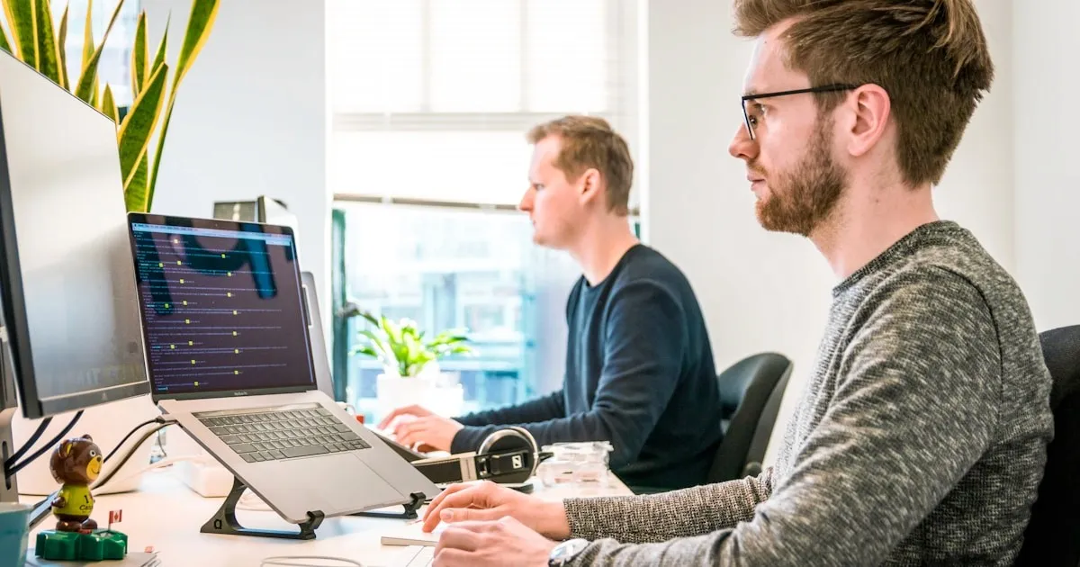Connecting Moneybird, AFAS and your CRM: where it goes wrong and how it does work