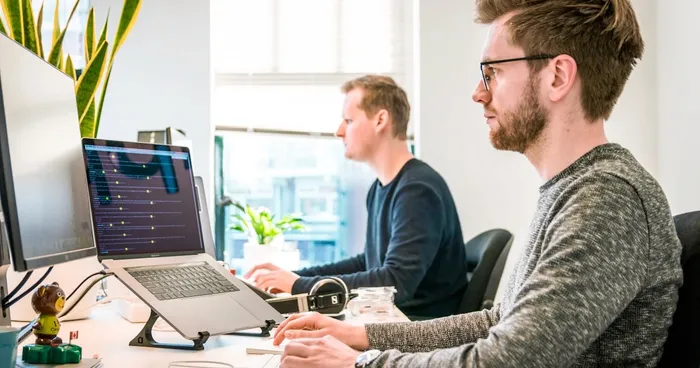 Connecting Moneybird, AFAS and your CRM: where it goes wrong and how it does work
