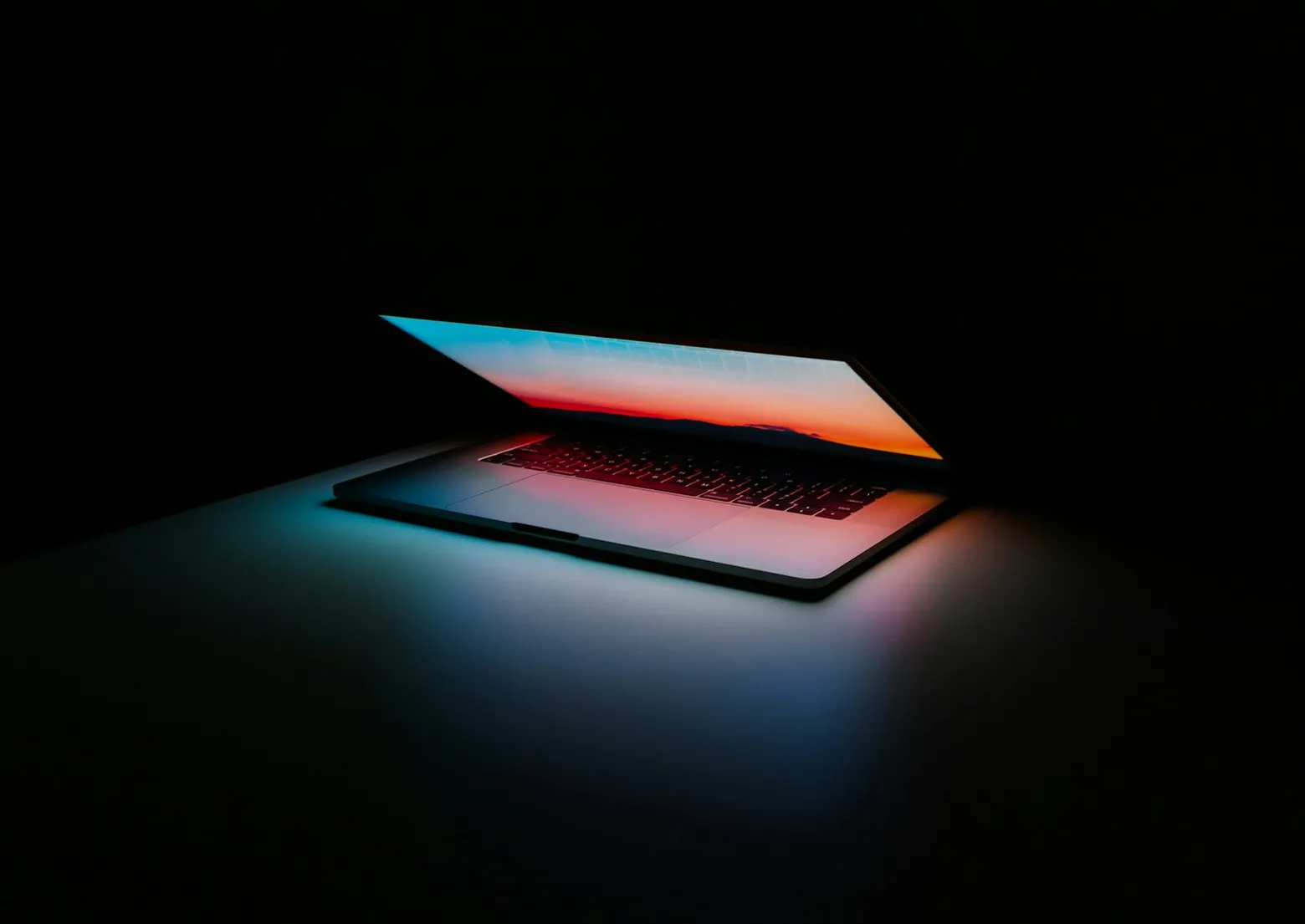 Shadow AI in the SMB: the risks and how to solve it